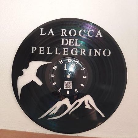 فيلا La Rocca Del Pellegrino Barbusi المظهر الخارجي الصورة